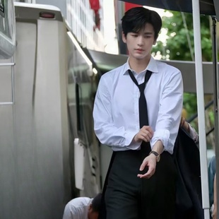 爱你何苏叶张凌赫明星同款桑蚕丝白色男士衬衫上衣长袖衬衣服穿搭