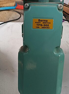 脚踏开关TFS30215A250VAC规格绿色铝壳议价
