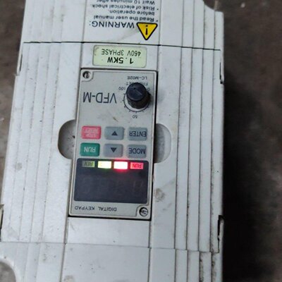 变频器台达变频器VFD15M43B1.5kw380v议价