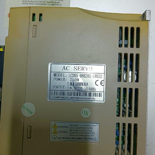新力川750W伺服驱动器LCDB508B205LB932议价