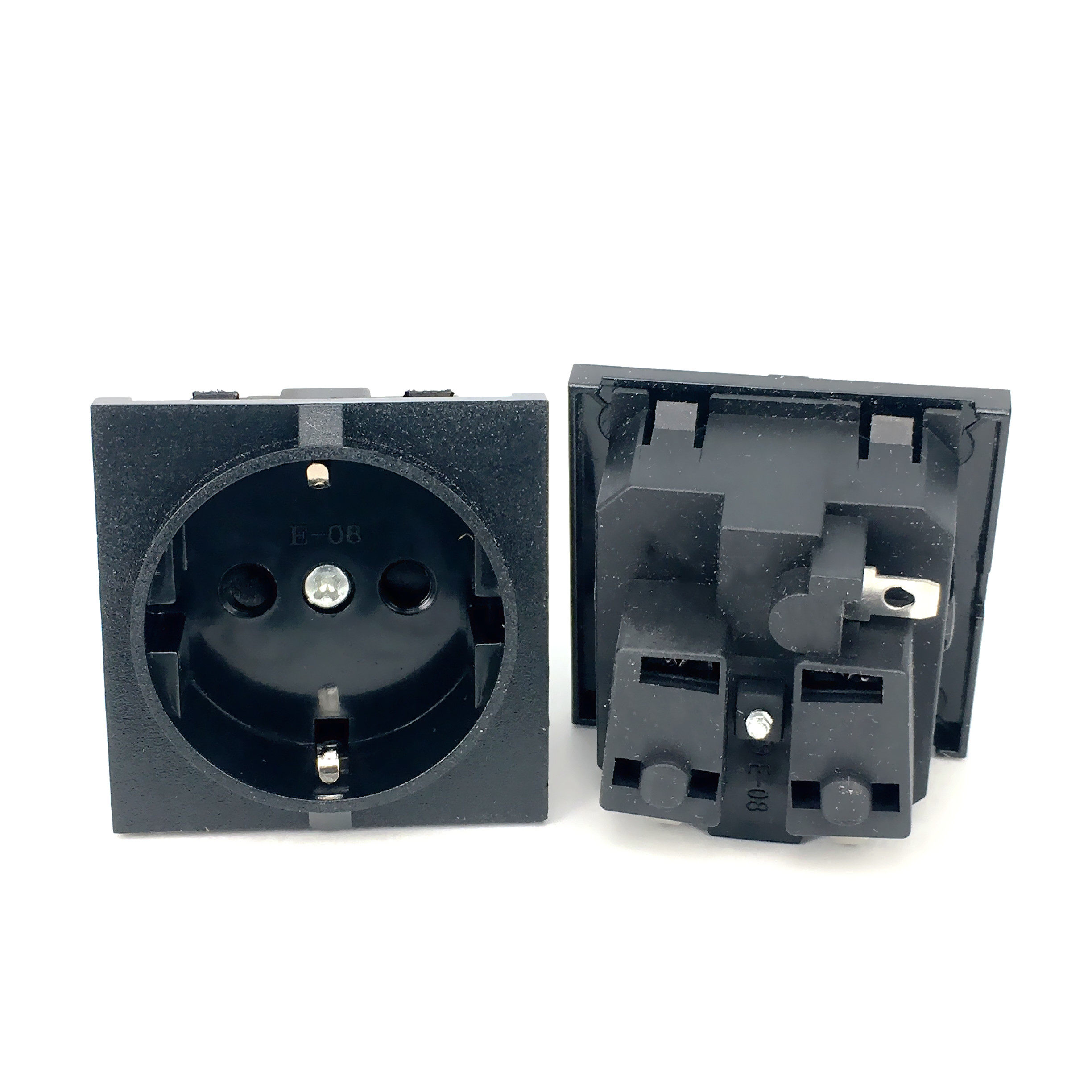 eu欧规卡位电源插座 pdu机柜欧标嵌入式插座250v 16a德标工业插座