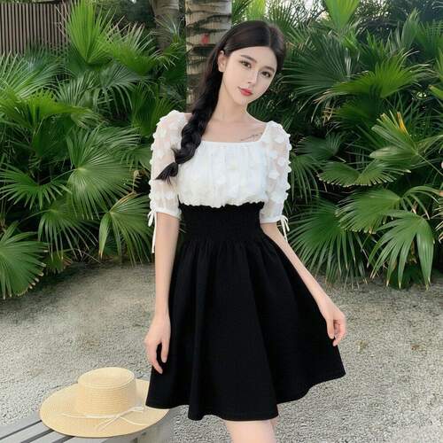 粉白拼色方领收腰显瘦连衣裙