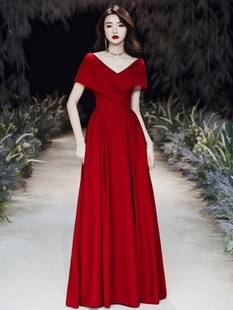 红色敬酒服2025新款 订婚晚礼服显瘦连衣裙平时可穿女 新娘结婚便装