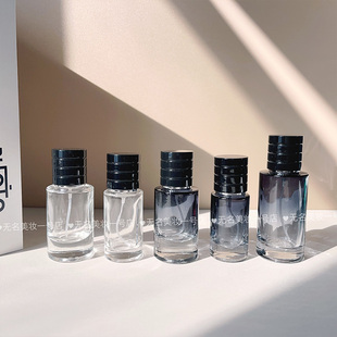 香水分装瓶高级便携式喷雾瓶渐变30毫升50ML100ml玻璃空瓶旅行瓶