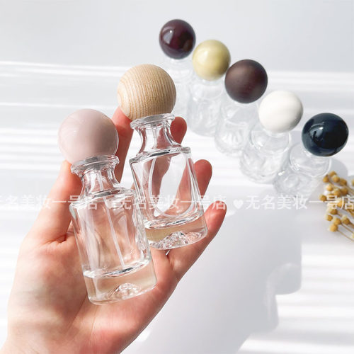 香水分装瓶新款圆头木盖密封性好