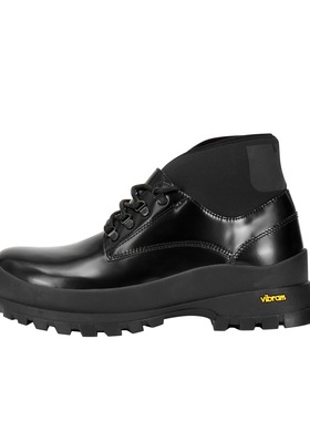 李宁LNG未来玩家系列商务通勤百搭舒适男士休闲黑色马丁靴LLLS011