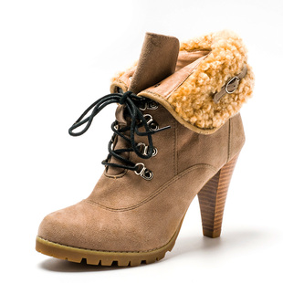 欧美真皮及踝短靴子女冬杏色绒面羊皮卷毛皮草高跟绑带KL13S70701