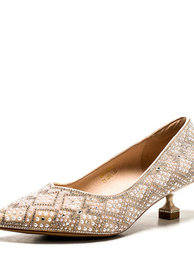 大码真皮单鞋女礼服闪闪水钻珍珠亮片尖头低跟鞋子婚宴MD41111D10