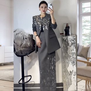 半身裙套装 气质高级设计感流行时髦洋气精致感西装 女 新款 2026春季