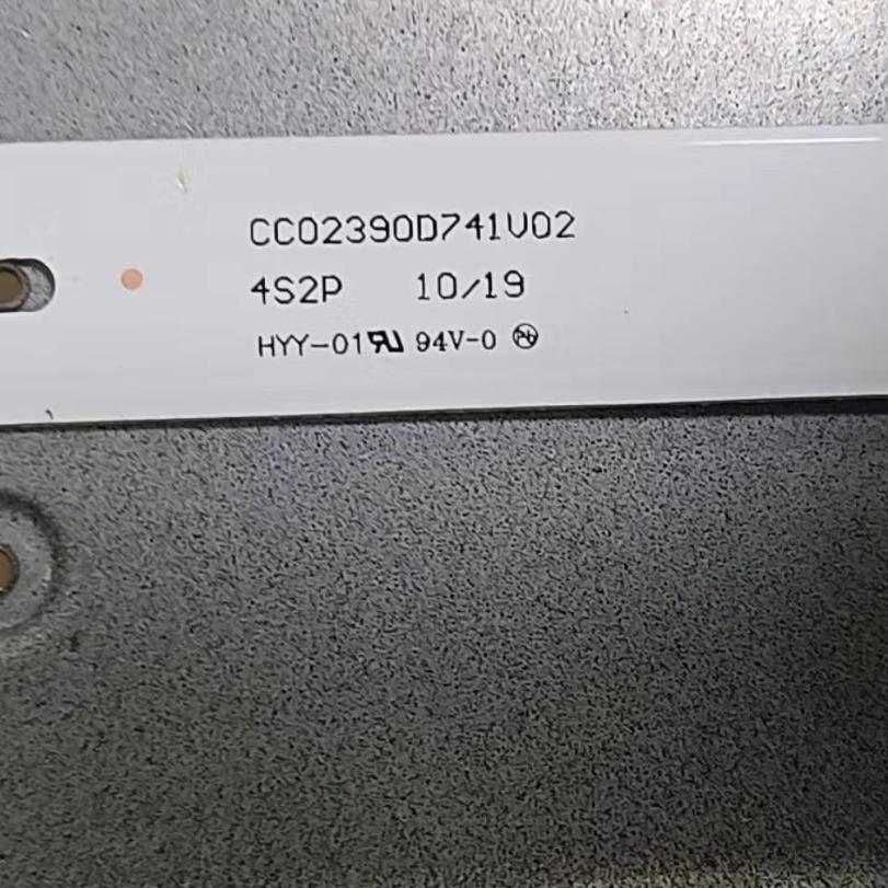 LED42B1000U灯条CC02390D741V02