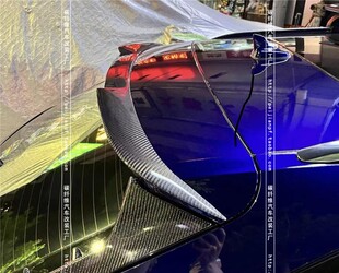 奥迪旅行版A6 C8碳纤维尾翼瓦罐A6 avant allroad改装定风翼顶翼