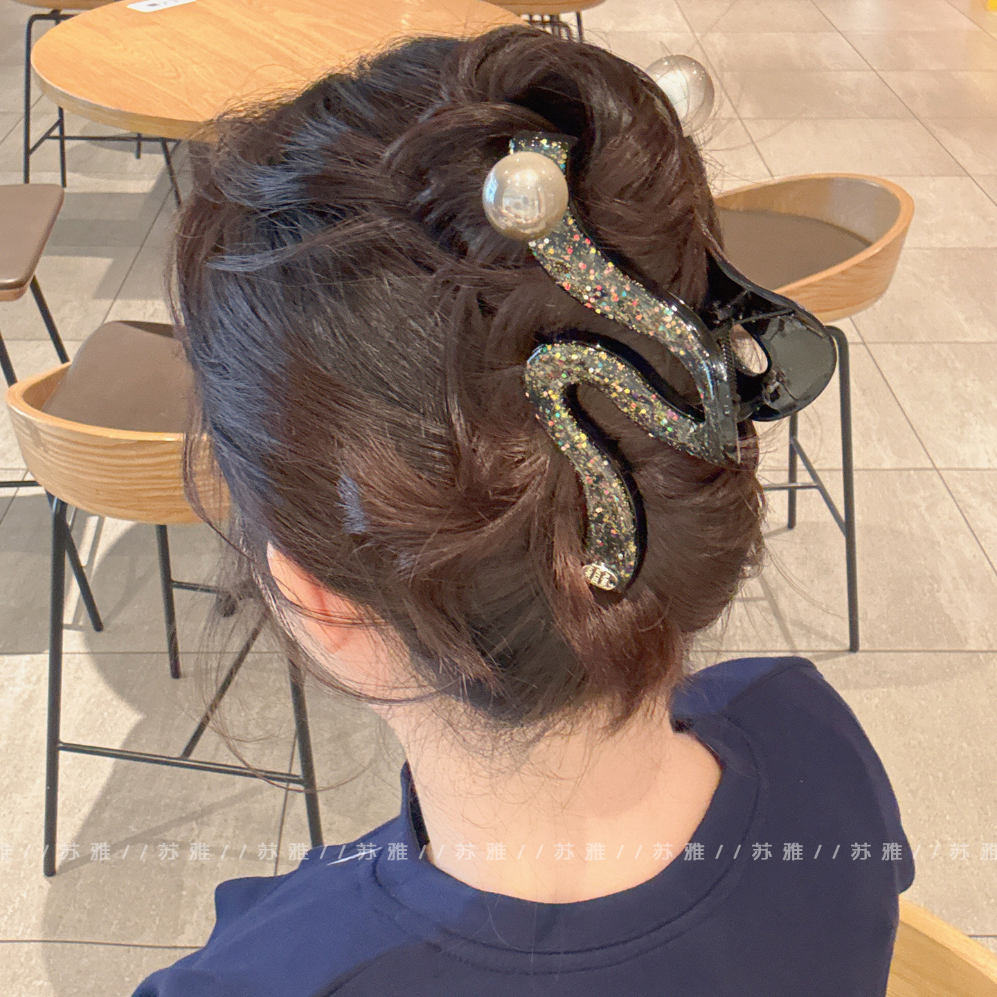 高级感球球彩色亮片波浪盘发抓夹女大号发量多鲨鱼夹后脑勺头饰