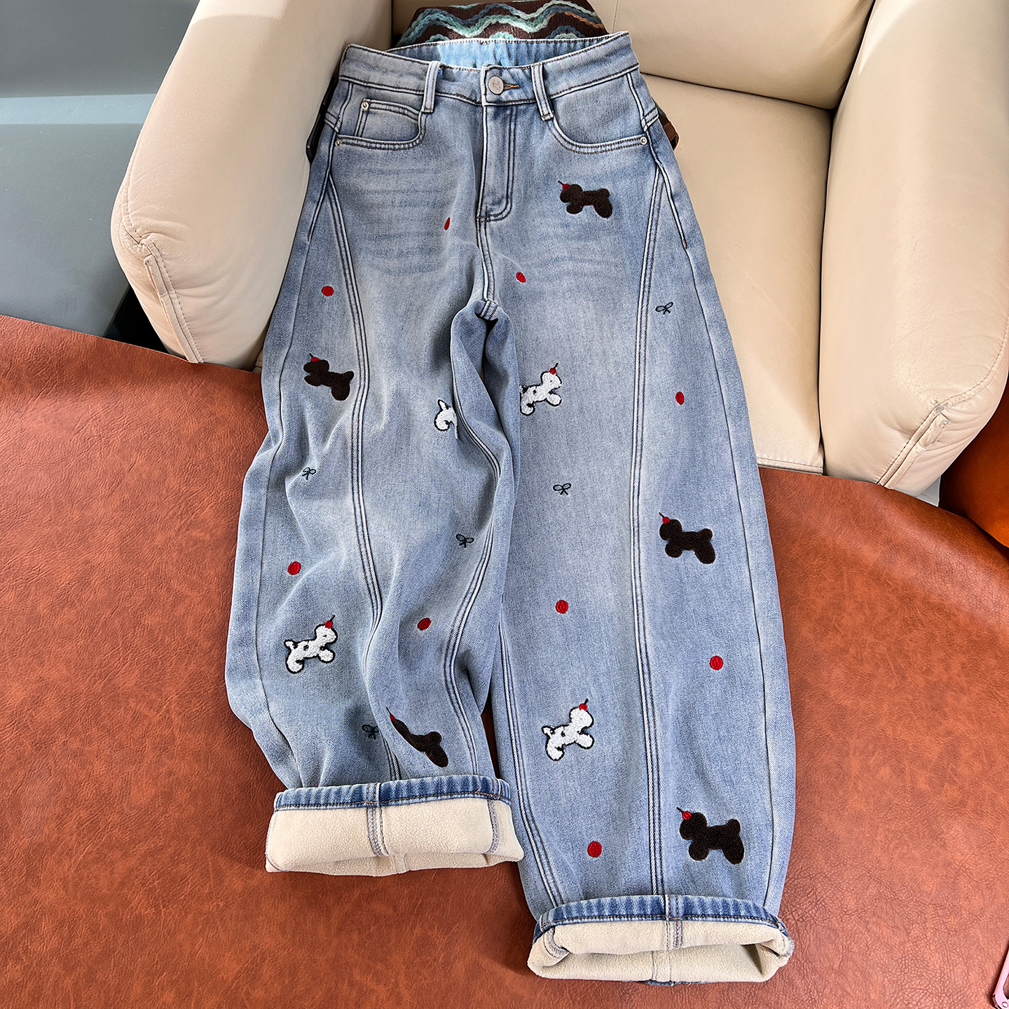 圣诞小狗刺绣弯刀加绒加厚牛仔裤