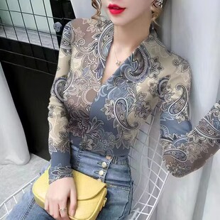 v领长袖t恤女士春秋冬时尚洋气德绒保暖上衣印花打底修身加厚小衫