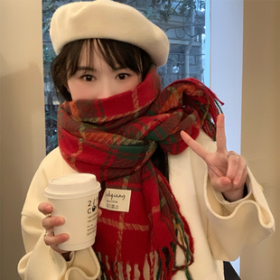 披肩防寒围脖 保暖复古学生长款 圣诞氛围 显白绿色格纹围巾女冬季