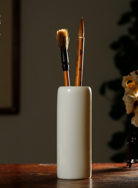 仿古釉白瓷笔筒 毛笔瓷器笔筒收纳摆件简约现代书法用品文房四宝