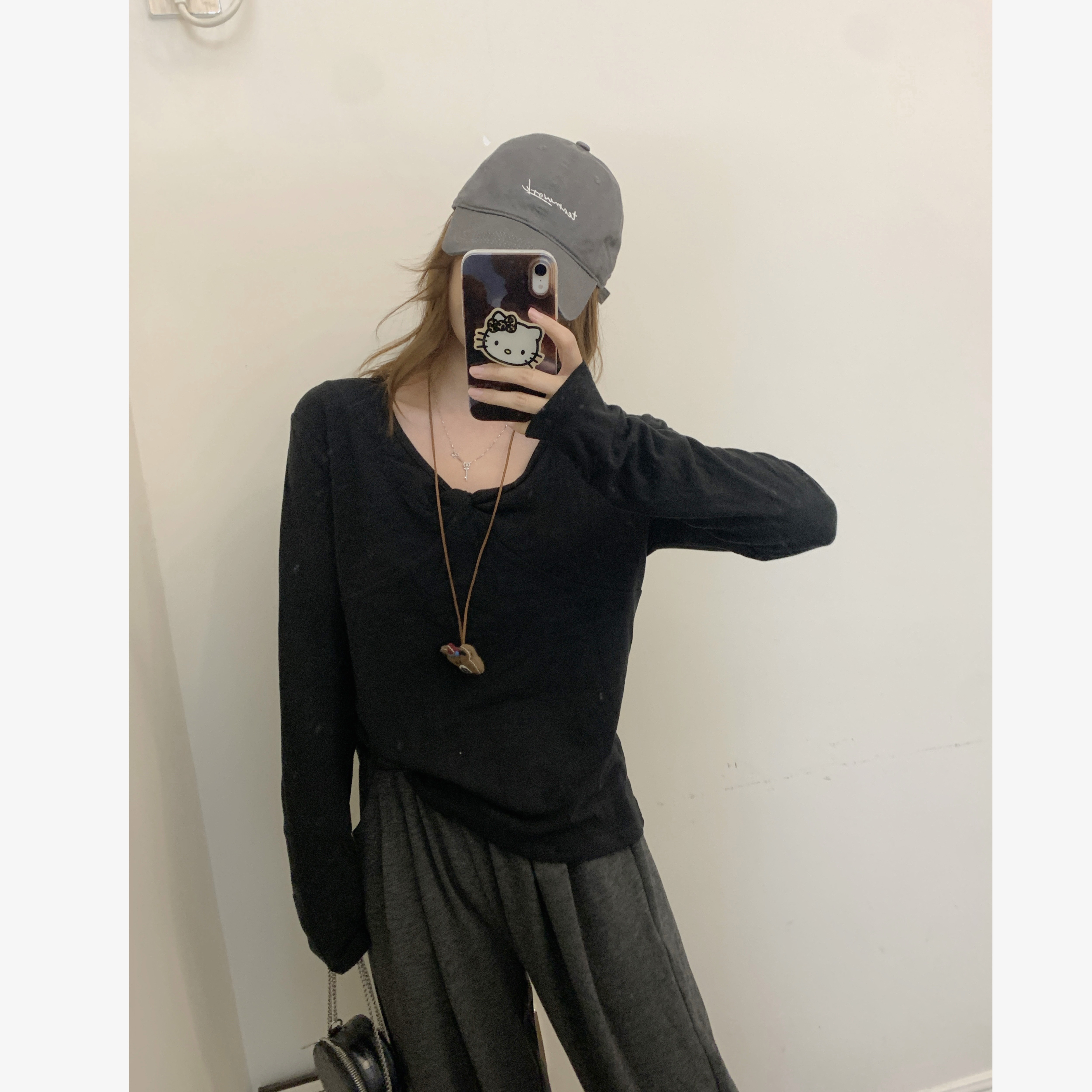 秋家自制/小心机 扭结 糯米云感面料 柔软亲肤很显瘦 长袖t恤内搭