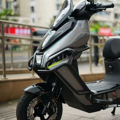 适用爱玛猎豹FB58加粗全车保险杠