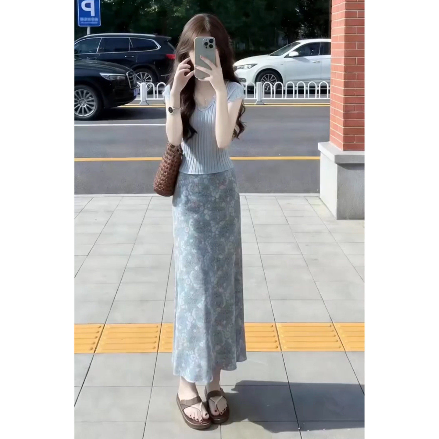 巨好看韩系穿搭一整套装蓝色碎花洋装子女夏季2026新款漂亮长裙