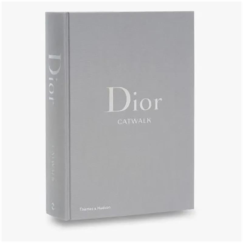 【现货】【Catwalk】Dior T台时装秀完整收藏 Dior Catwalk 英文原版进口图书高级服装设计时尚品牌作品集摄影画册摄影