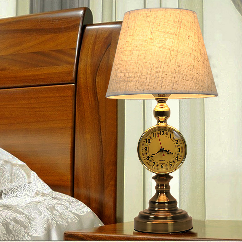 欧式复古台灯卧室床头房间美式简约装饰灯具灯饰古铜色带钟表