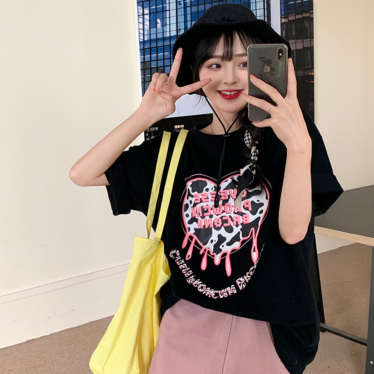 實拍 牛奶愛心字母印花短袖T恤