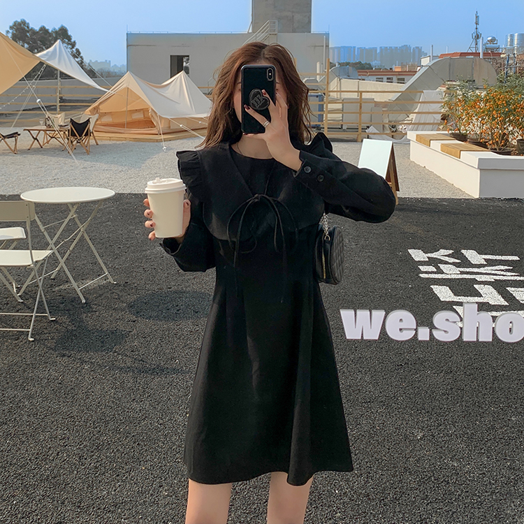 Real Hepburn little black skirt design