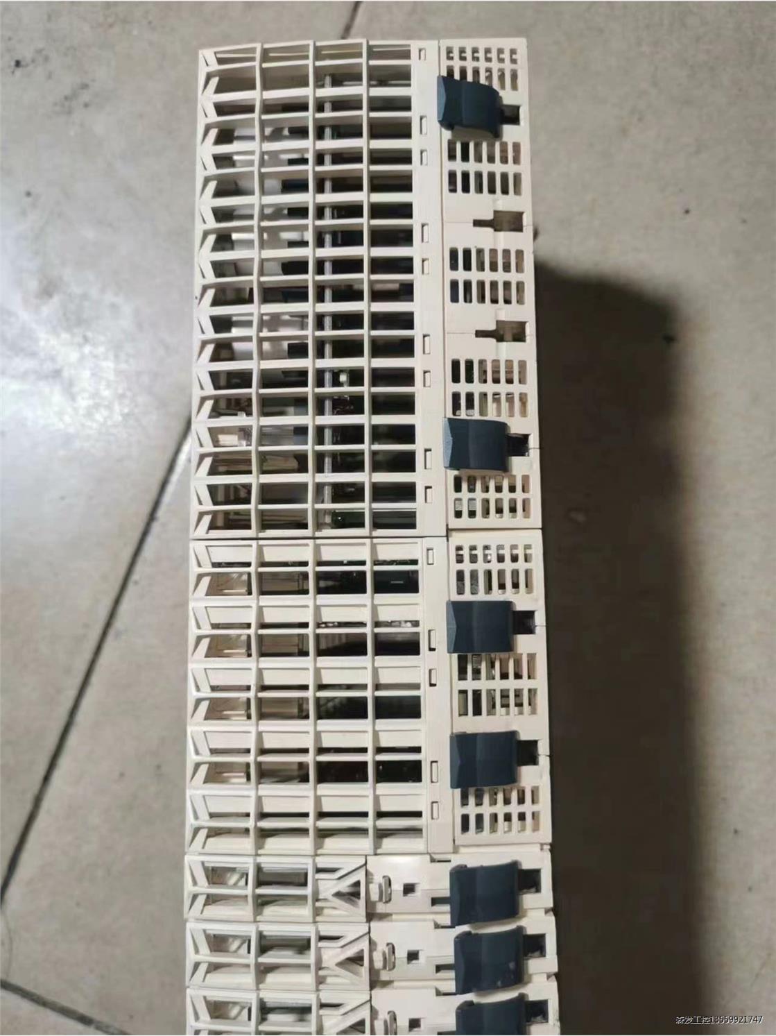 施耐德plc一条出售，，tm258lf42dt，功能正常，成