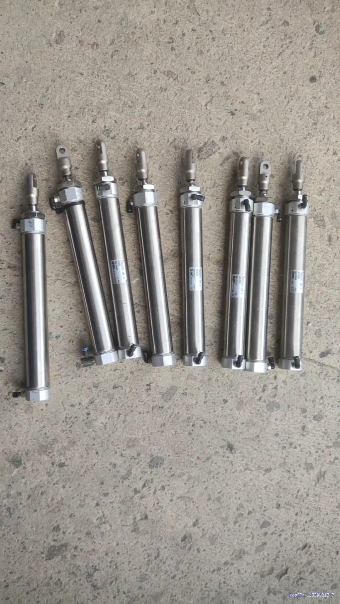 二手的SMC气缸  CDM2BZ32-200-C和CDM2B议价商品