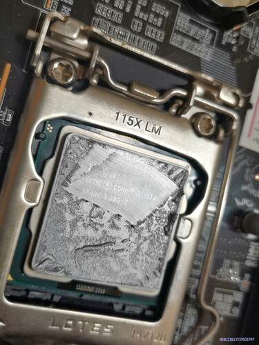 i3-3220。正常使用，好的，35包邮全国。议价商品