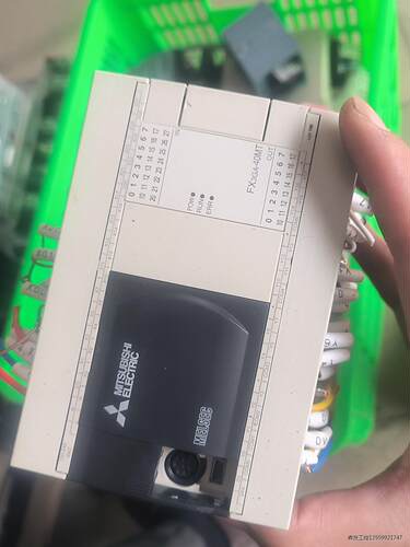三菱PLC，FX3GA一40MT