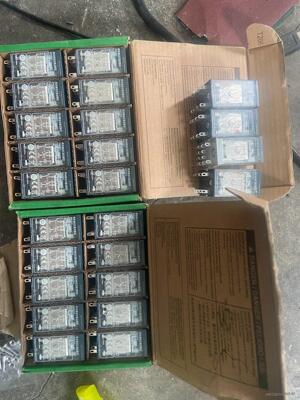 施耐德继电器RXM2CB2BD