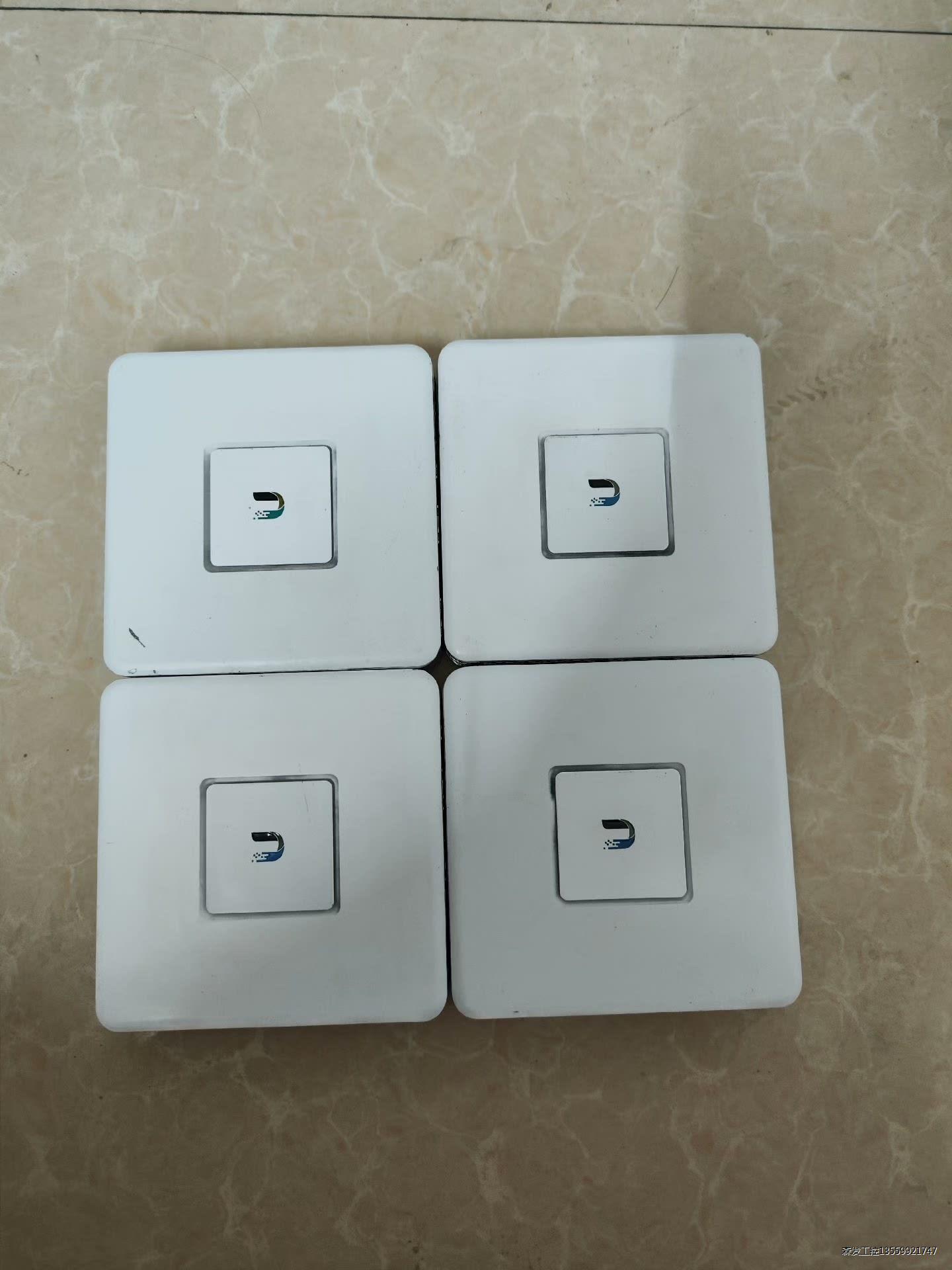 UBNT UniFi USG 千兆有线路由器 安全网关 有4