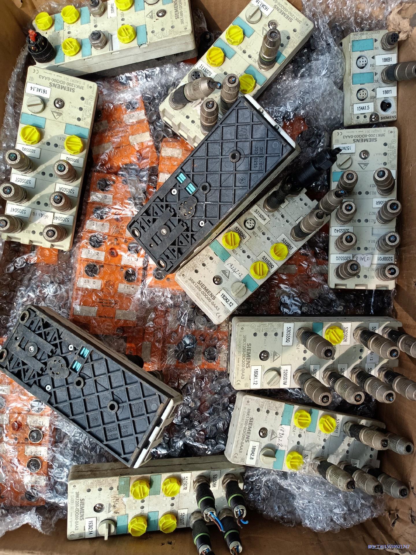 西门子总线模块拆，3RK1200-0DQ00-0AA3(还7议价商品