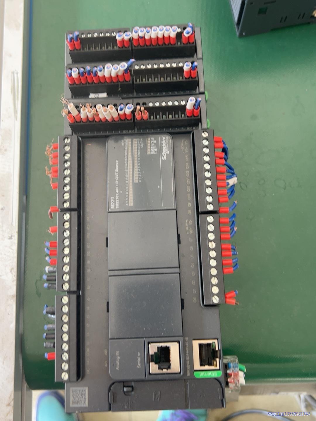 18组施耐德PLC TM211CE40T 加模块3个议价商品