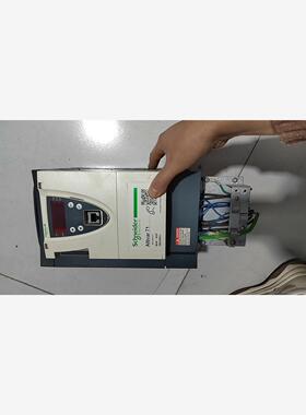 施耐德ATV71HU40N4Z  拆机件功能正常，成色很新。