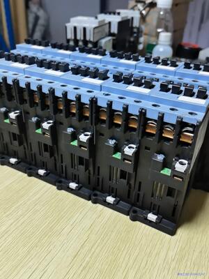原装西门子3TS33 11-1X接触器 库存无包装！成色还行议价商品