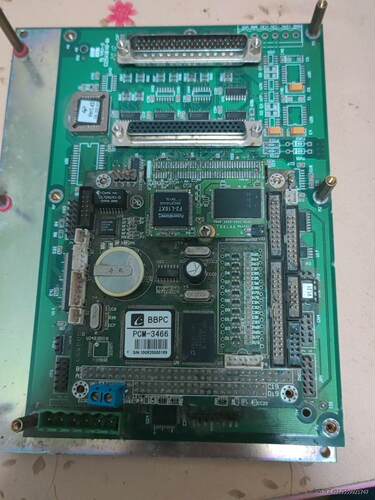 科姆龙变频器主板 CPU板 E225430 KB 04，懂的