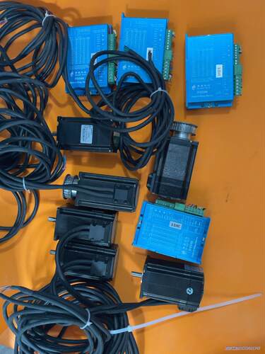 充新成色的青蓝科技闭环步进，HS506，电机QL57HS76议价商品
