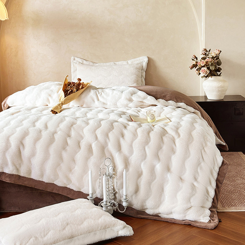 北欧轻奢牛奶绒加厚保暖四件套
