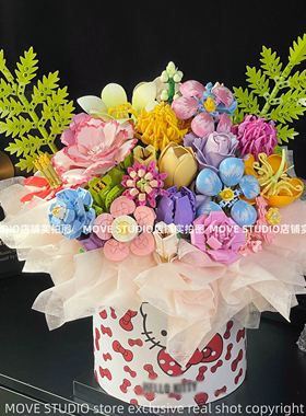 中国积木kt玫瑰花抱抱桶花束拼装凯蒂猫永生花桌面摆件女生日礼物