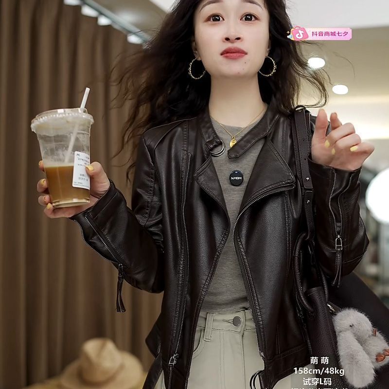 2026海宁新款春秋季短款皮衣女机车风翻领拉链外套韩版修身显瘦