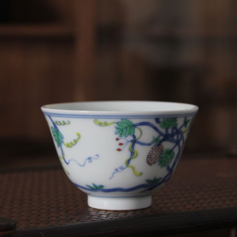 景德镇仿古成化青花斗彩手绘葡萄茶杯品茗杯中式主人杯古玩陶瓷器