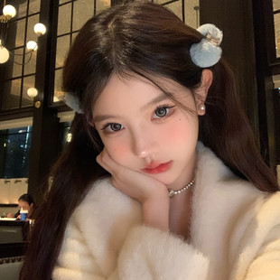 【蜜桃茶】软绵冬日 可爱甜美毛球抓夹半扎发侧边刘海夹小号头饰