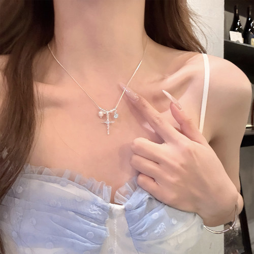 氧气sweet闪钻十字架珍珠项链