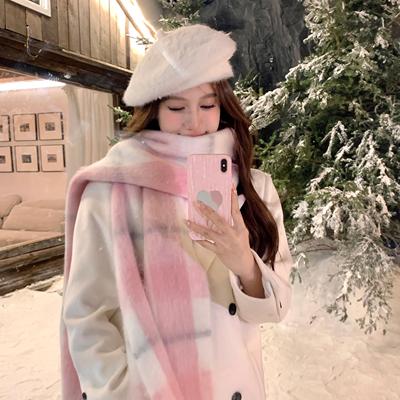 韩系氛围感女主粉色格子流苏围巾