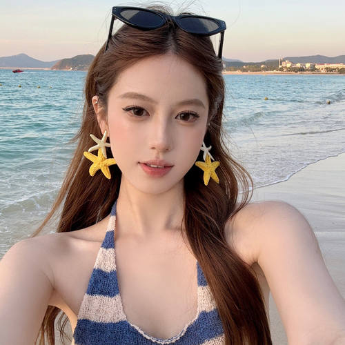 海岛少女多巴胺草编双海星耳环