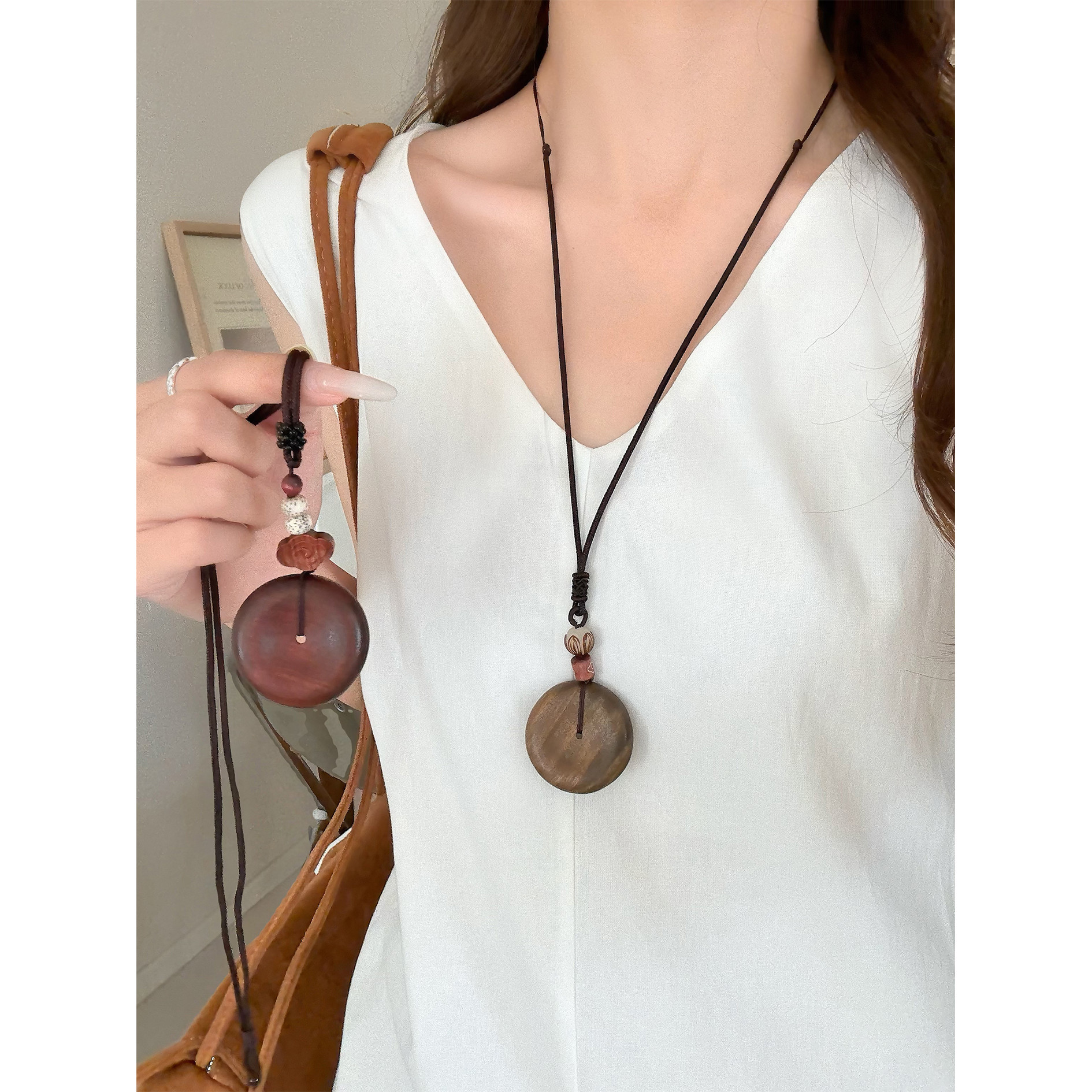 平安喜乐檀木平安扣吊坠项链