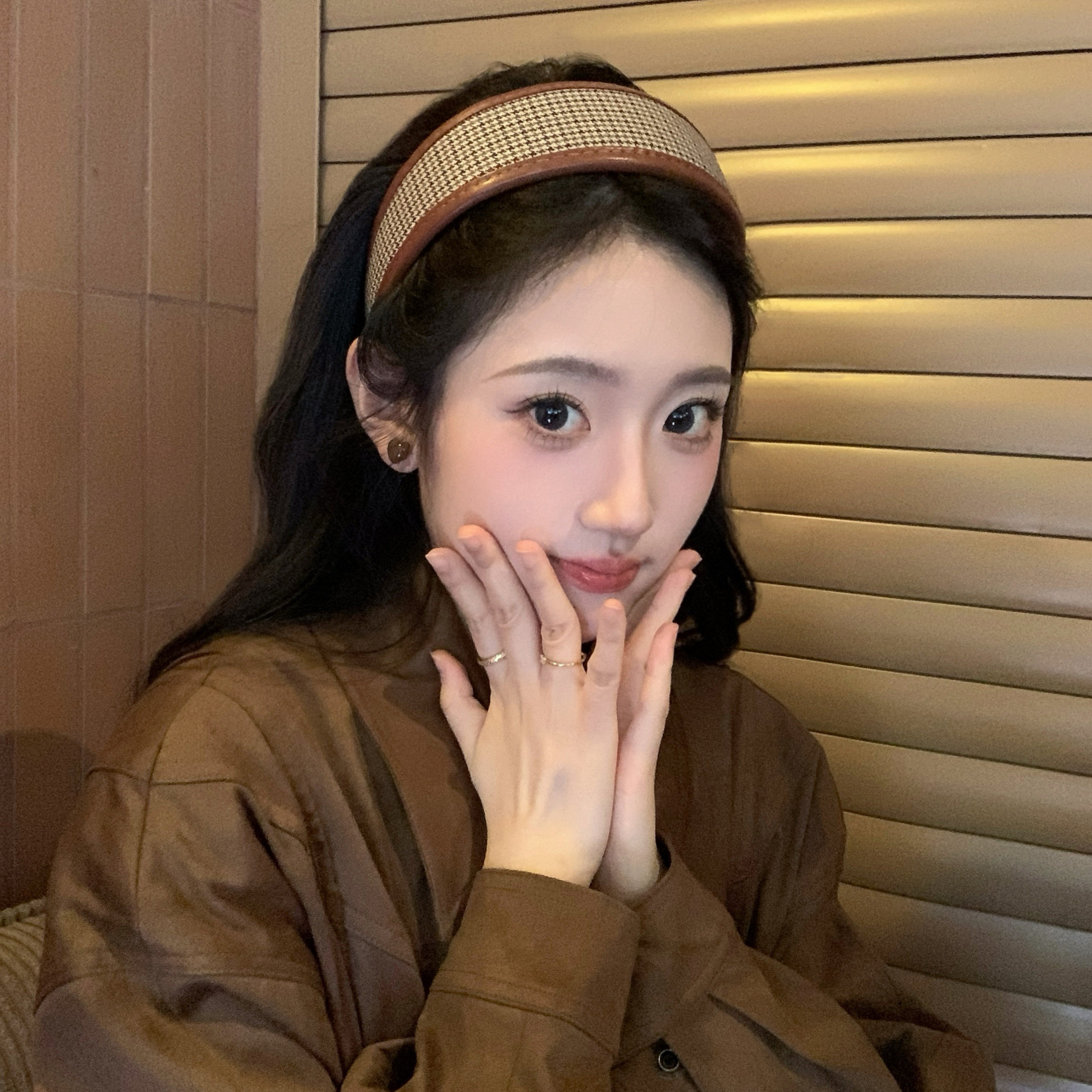 中古生巧复古皮质格纹发箍