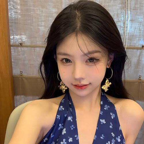 【蜜桃茶】出圈美貌 金色金属花朵耳圈耳环夸张富贵名媛耳饰女夏